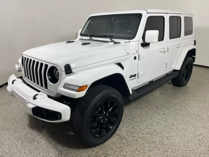 2022 Jeep Wrangler Unlimited High Altitude photo 1
