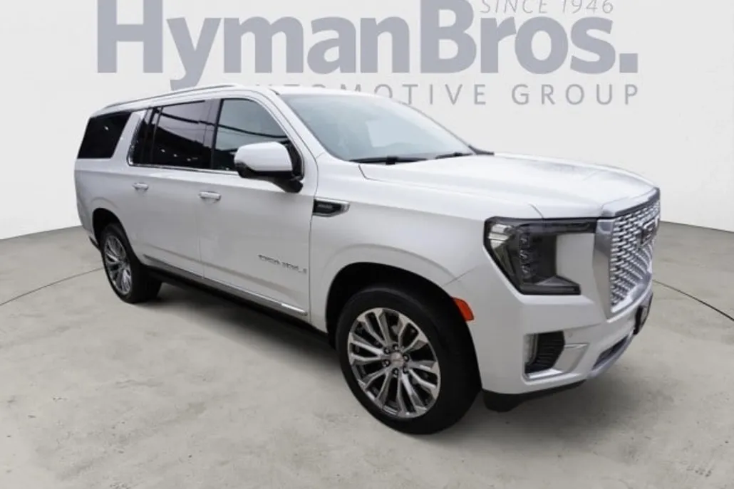 2021 Gmc Yukon XL Denali photo 1