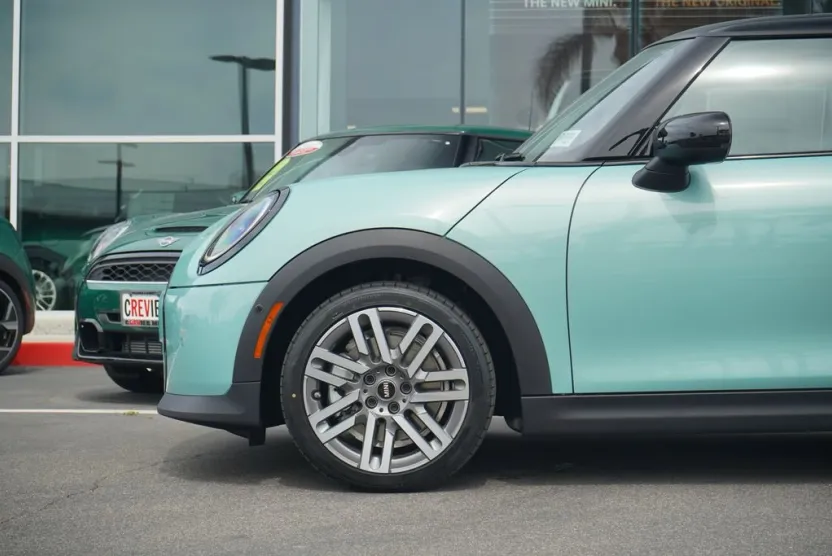 2026 Mini Cooper 2 Door Hardtop Signature photo 1