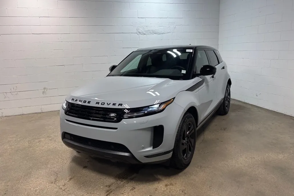 2026 Land Rover Range Rover Evoque S photo 1