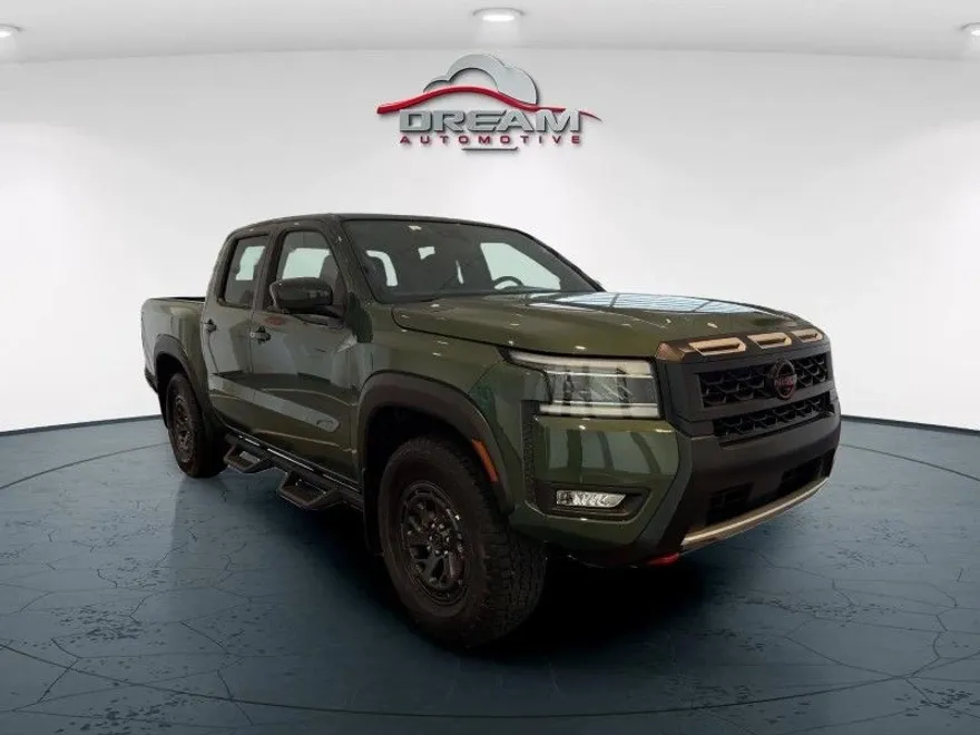 2025 Nissan Frontier Crew Cab PRO-4X photo 1