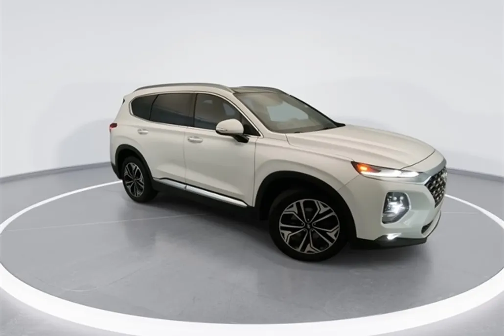 2019 Hyundai Santa Fe Ultimate photo 1