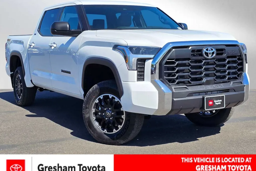 2025 Toyota Tundra SR5 photo 1