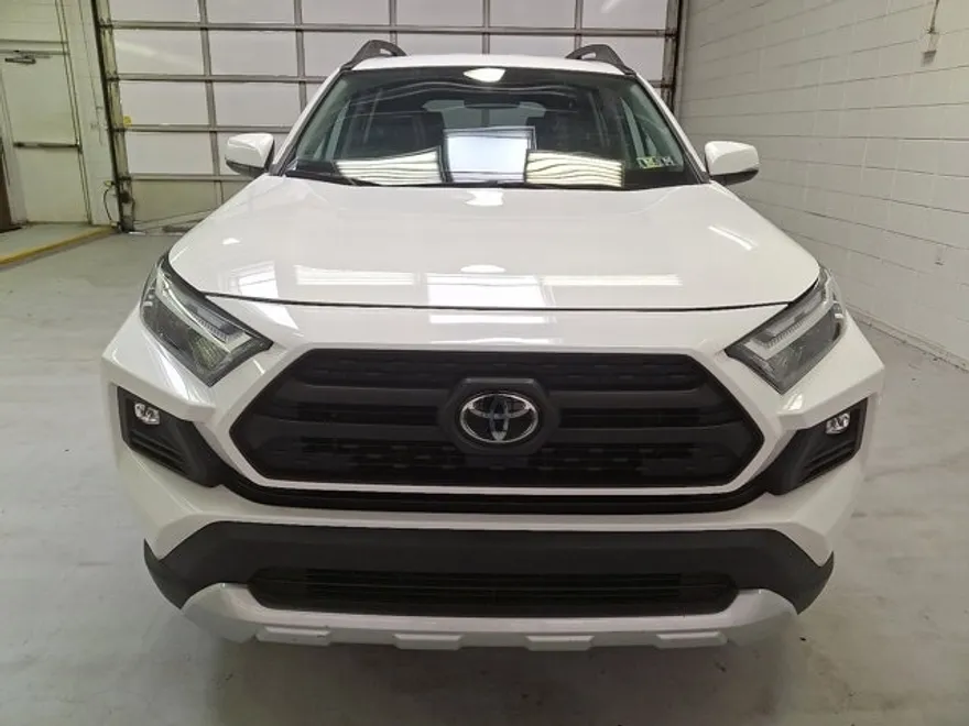 2024 Toyota RAV4 Adventure photo 1
