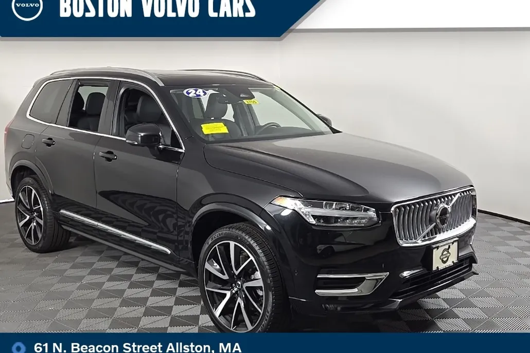 2024 Volvo XC90 Plus photo 1