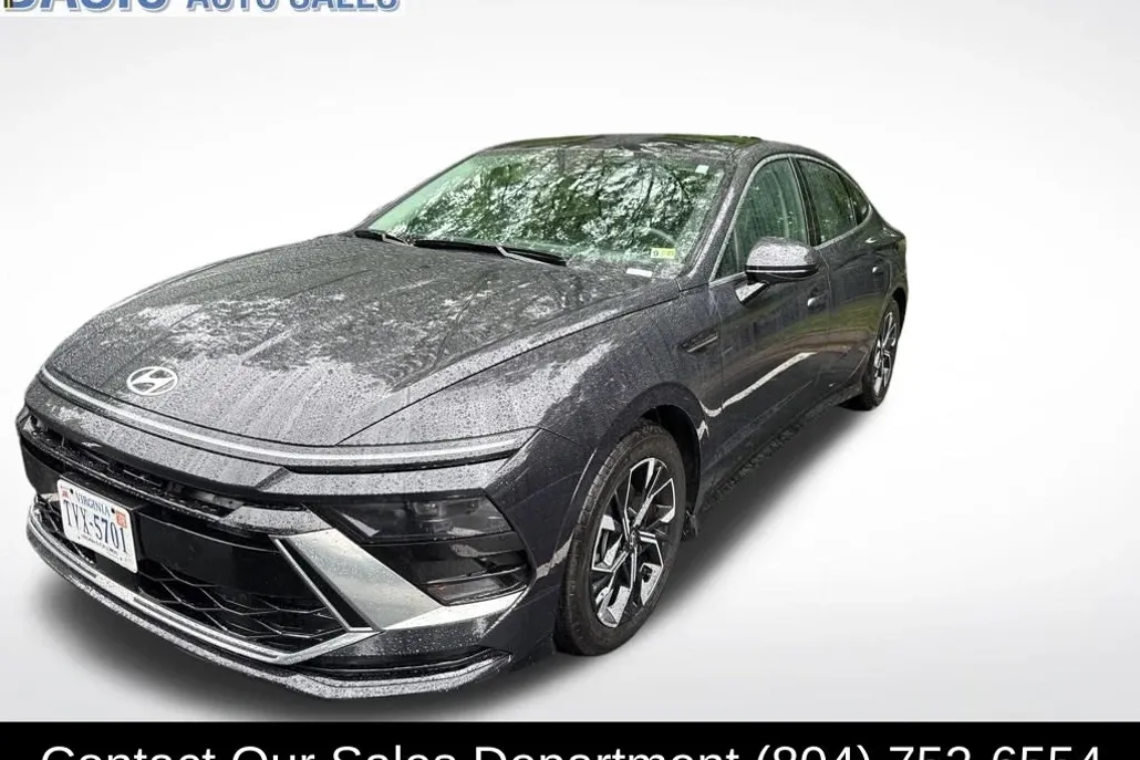 2025 Hyundai Sonata SEL photo 1