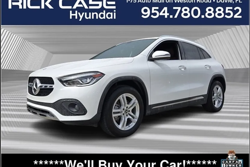 2021 Mercedes Benz GLA 250 4MATIC photo 1