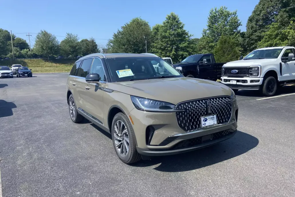 2025 Lincoln Aviator Premiere photo 1