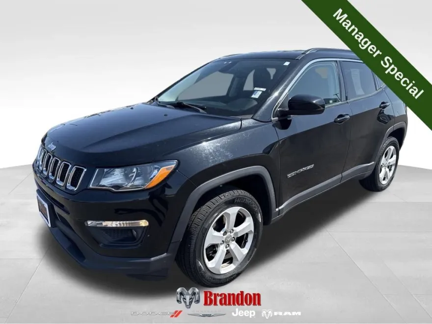 2017 Jeep Compass Latitude photo 1