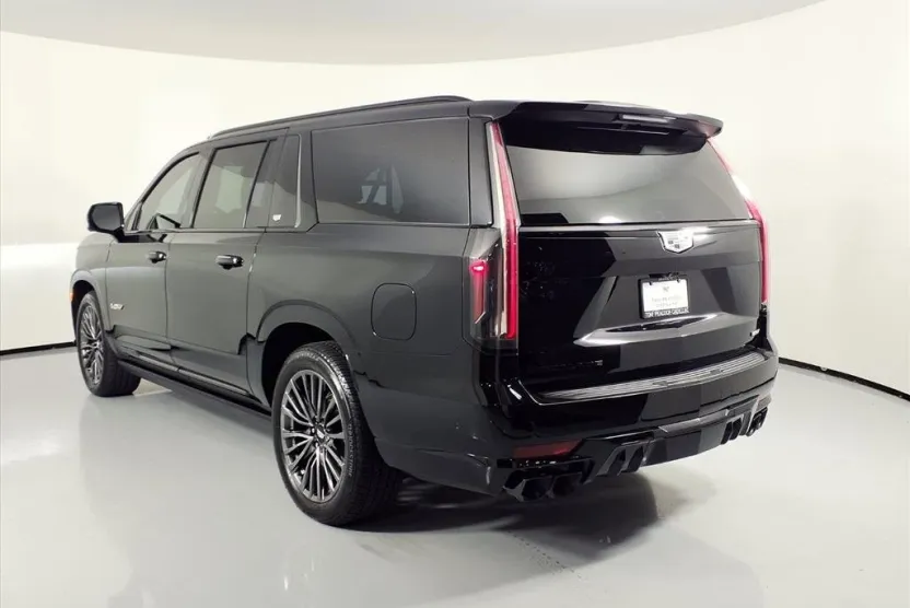 2024 Cadillac Escalade ESV V-Series photo 1