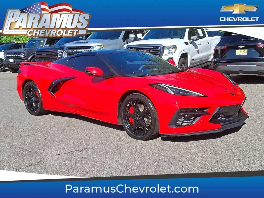 2020 Chevrolet Corvette Stingray 3LT photo 1