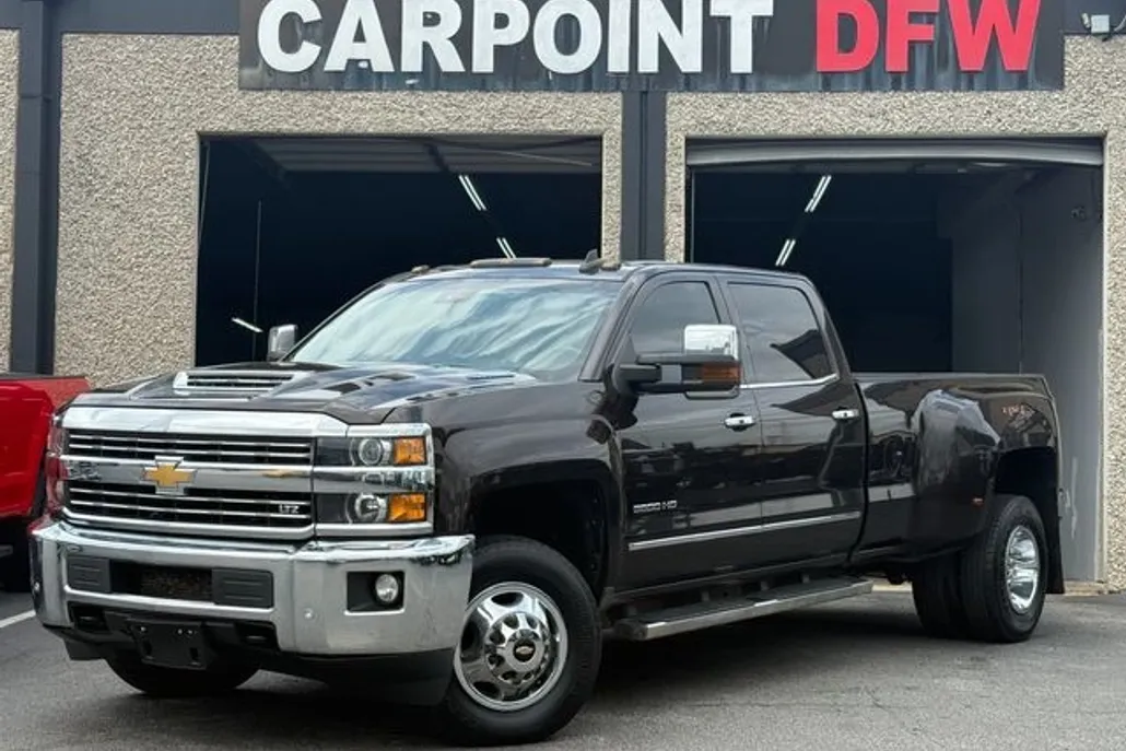 2018 Chevrolet Silverado 3500HD LTZ photo 1