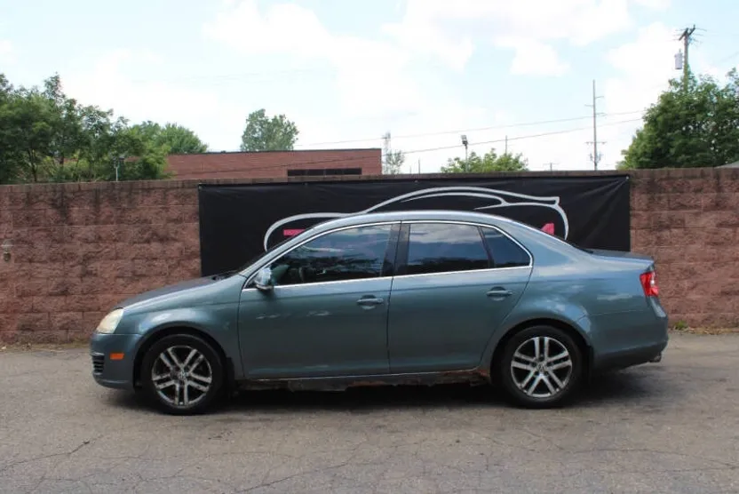 2006 Volkswagen Jetta 2.5 TDI photo 1