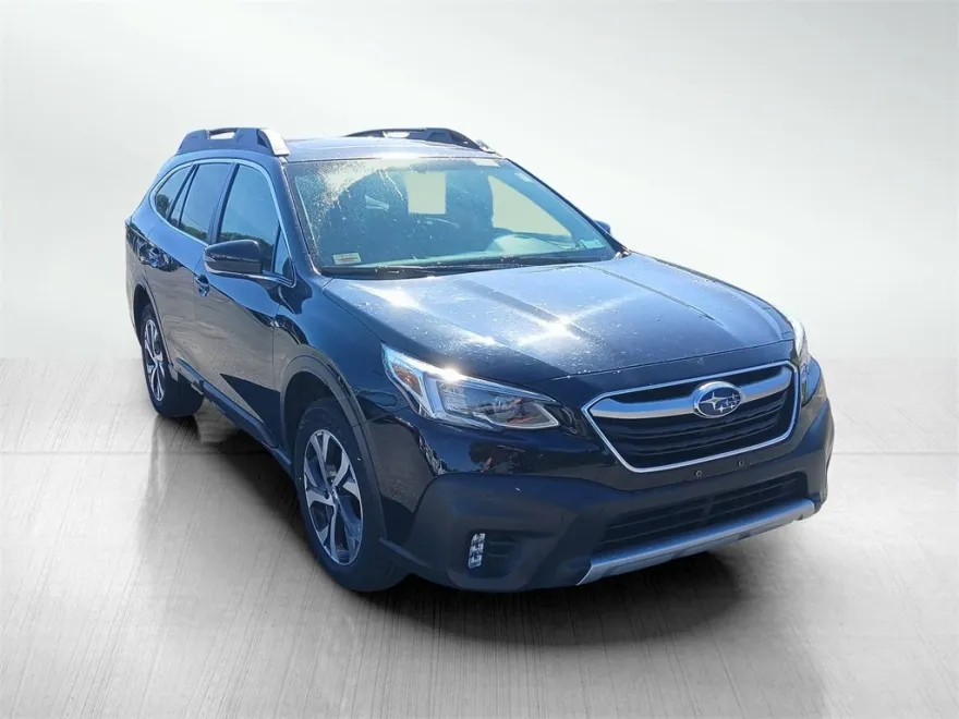 2022 Subaru Outback Limited XT photo 1