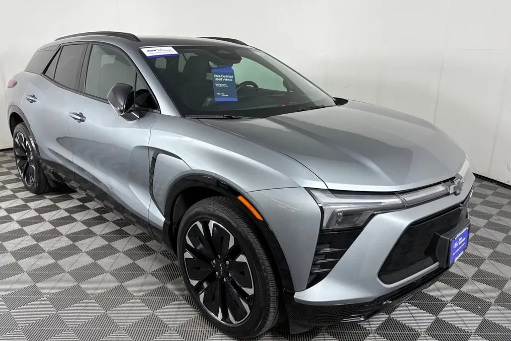 2024 Chevrolet Blazer EV RS photo 1