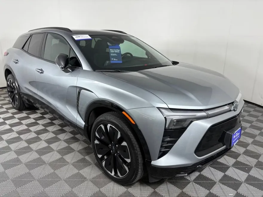 2024 Chevrolet Blazer EV RS photo 1