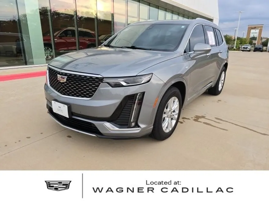 2023 Cadillac XT6 Luxury photo 1