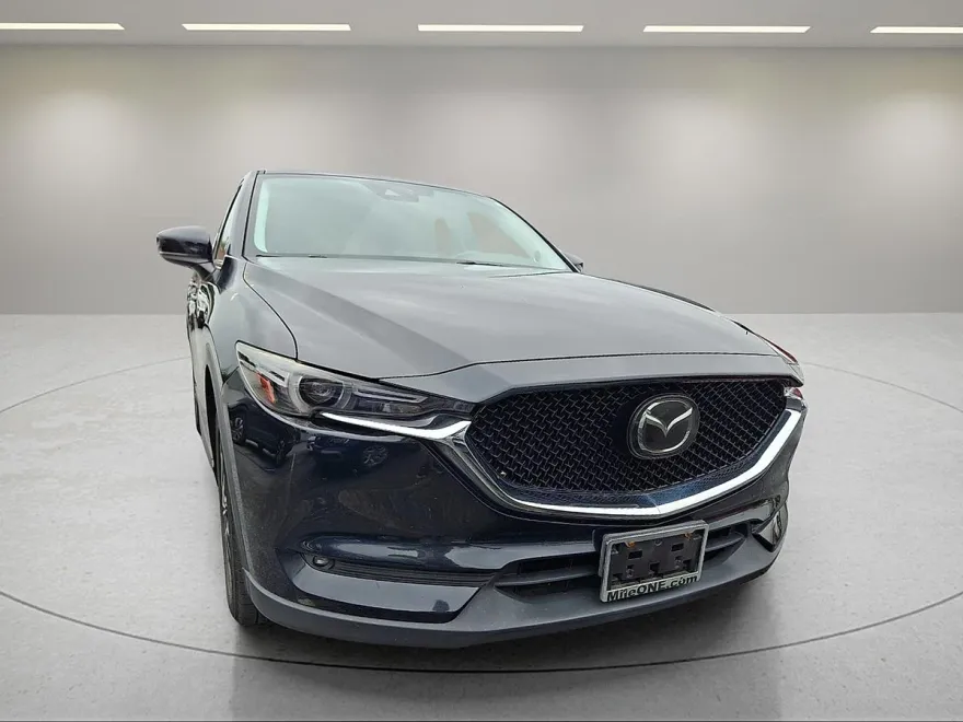 2017 Mazda CX-5 Grand Touring photo 1