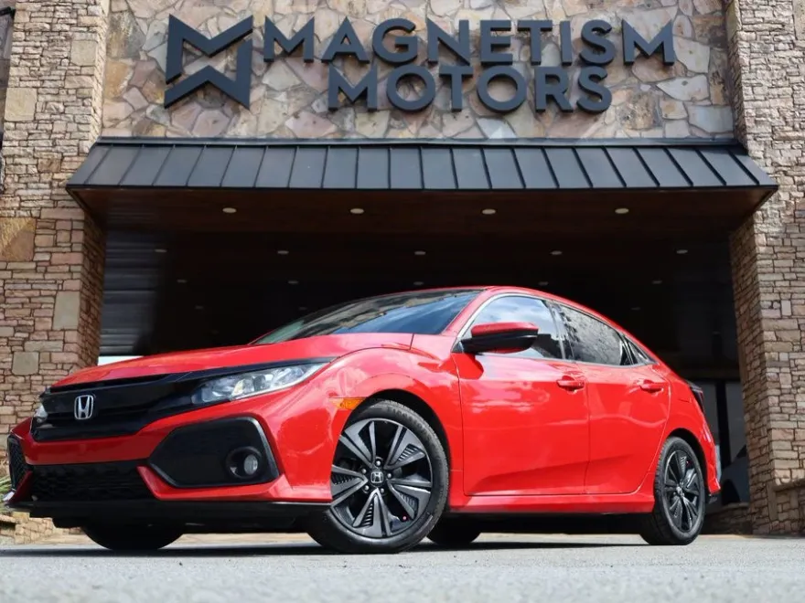 2017 Honda Civic Hatchback EX-L photo 1