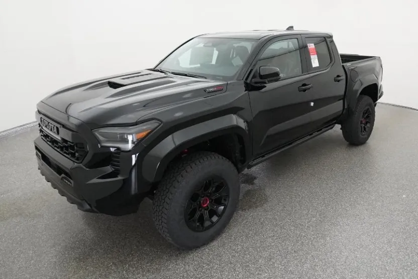 2025 Toyota Tacoma TRD Pro 4x4 Double Cab photo 1