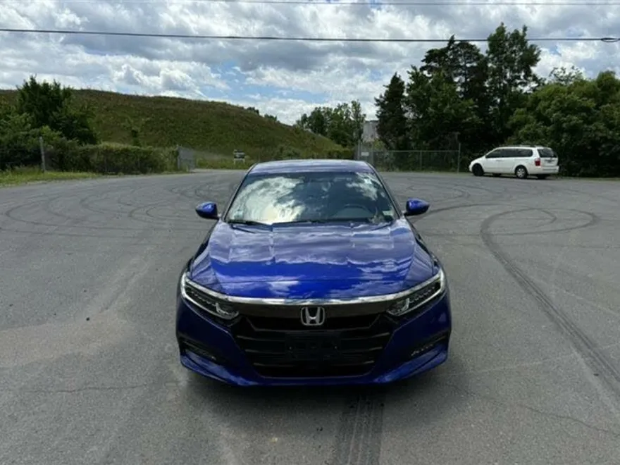 2019 Honda Accord Sport 1.5T photo 1
