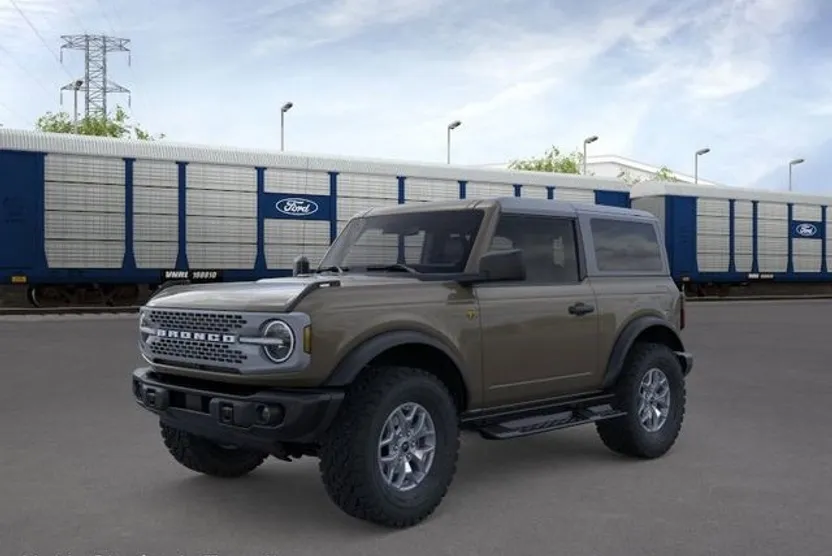 2025 Ford Bronco Badlands photo 1