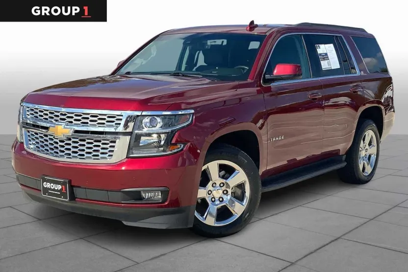 2016 Chevrolet Tahoe LT photo 1