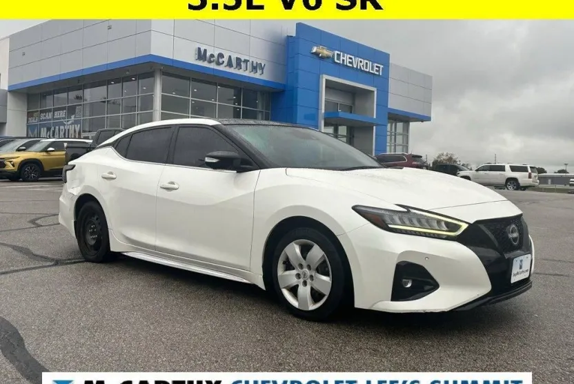 2023 Nissan Maxima SR photo 1