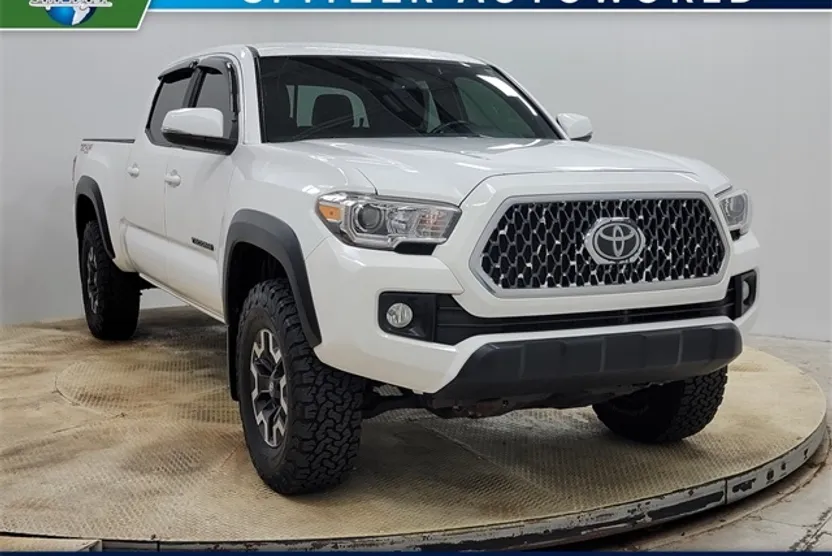 2019 Toyota Tacoma SR5 photo 1