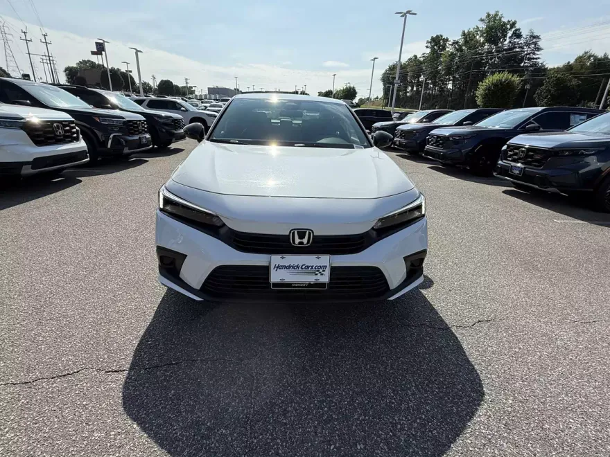 2024 Honda Civic Sport photo 1