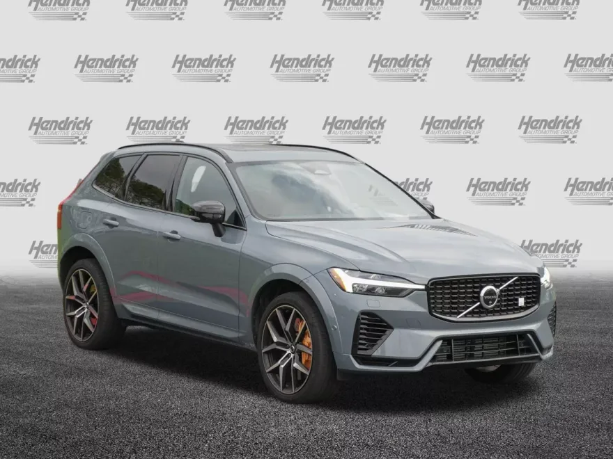2024 Volvo XC60 Recharge Hybrid Polestar photo 1