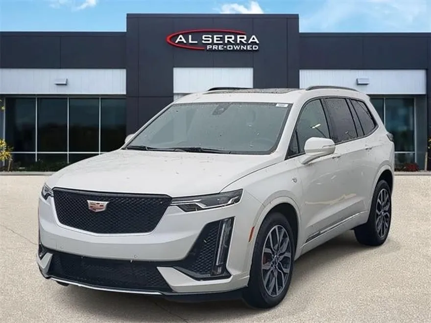 2025 Cadillac XT6 Sport photo 1