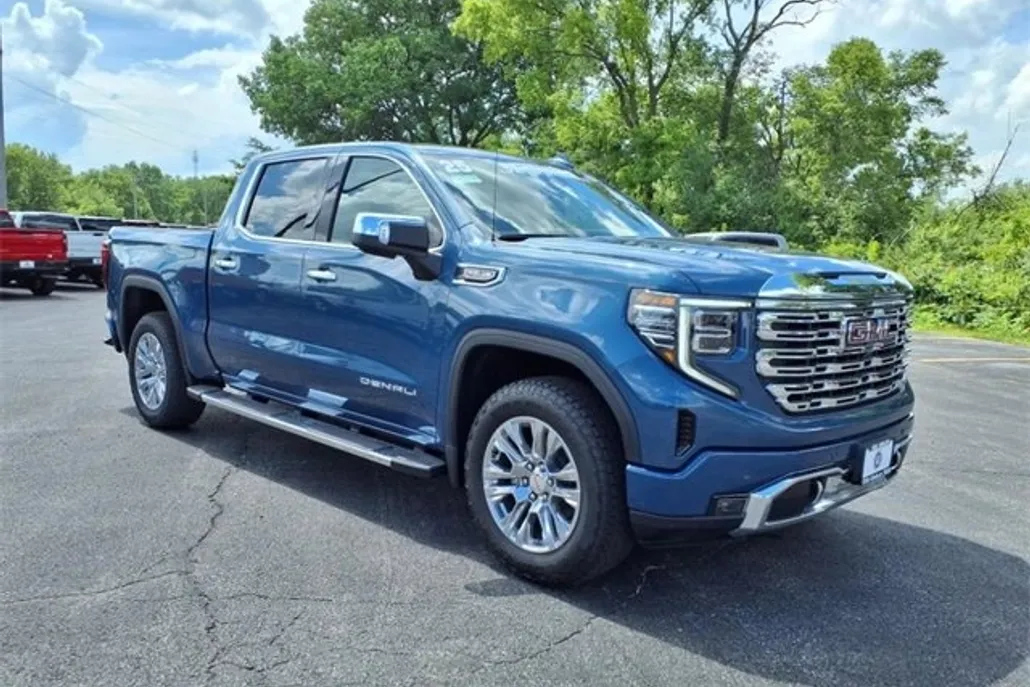 2025 Gmc Sierra 1500 Denali photo 1