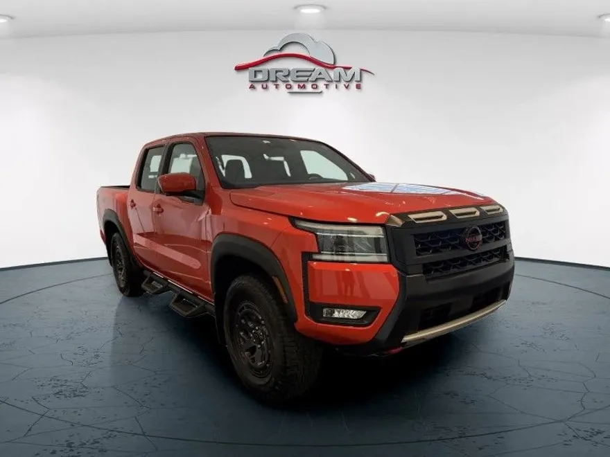 2025 Nissan Frontier Crew Cab PRO-4X photo 1