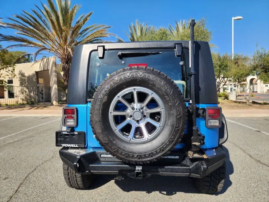 2010 Jeep Wrangler Sport photo 1