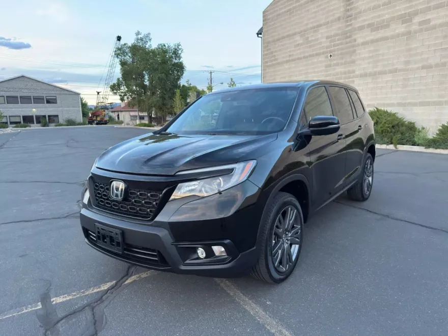 2021 Honda Passport EX-L Sport photo 1