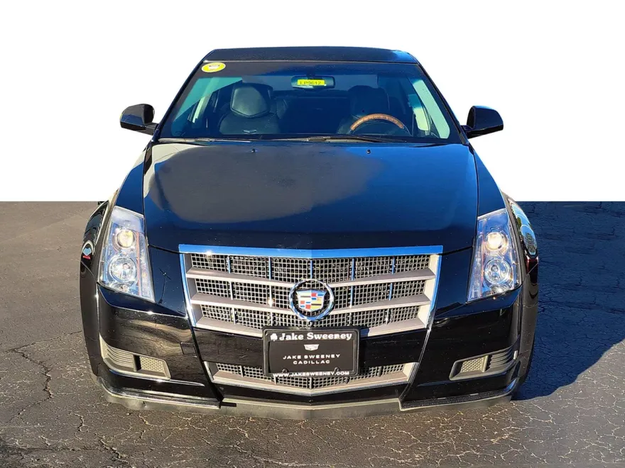 2011 Cadillac CTS Luxury photo 1