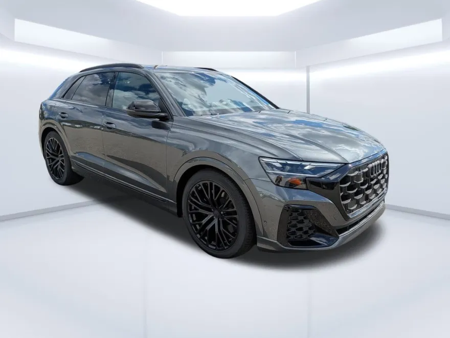 2026 Audi SQ8 Premium Plus photo 1