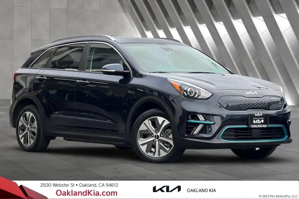 2022 Kia Niro EV EX photo 1