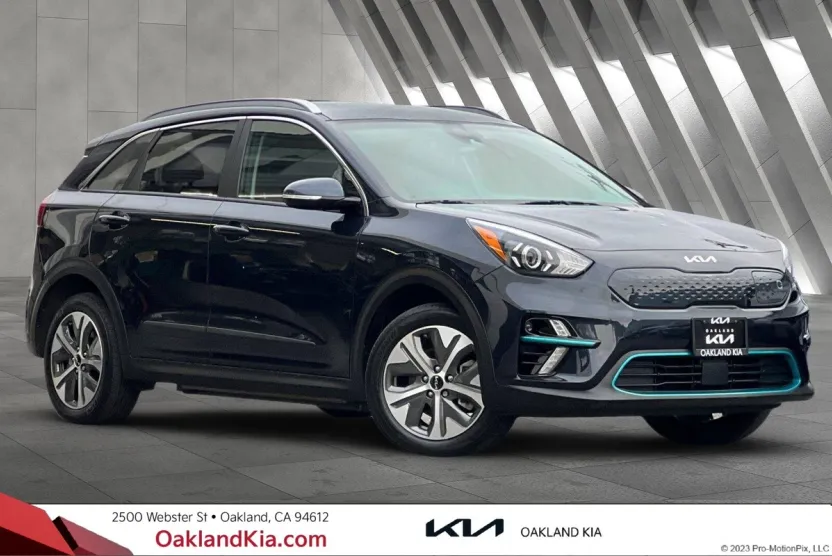 2022 Kia Niro EV EX photo 1