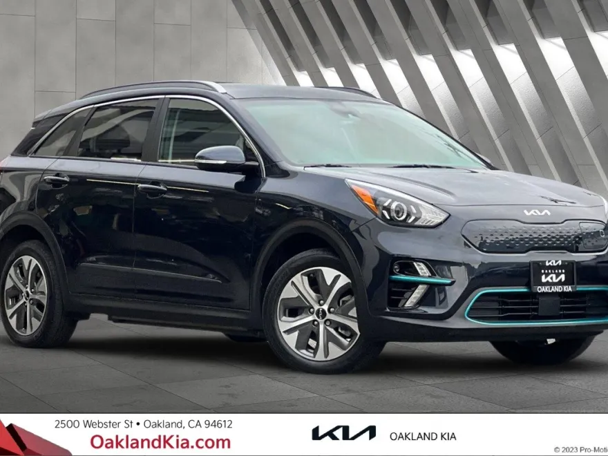 2022 Kia Niro EV EX photo 1