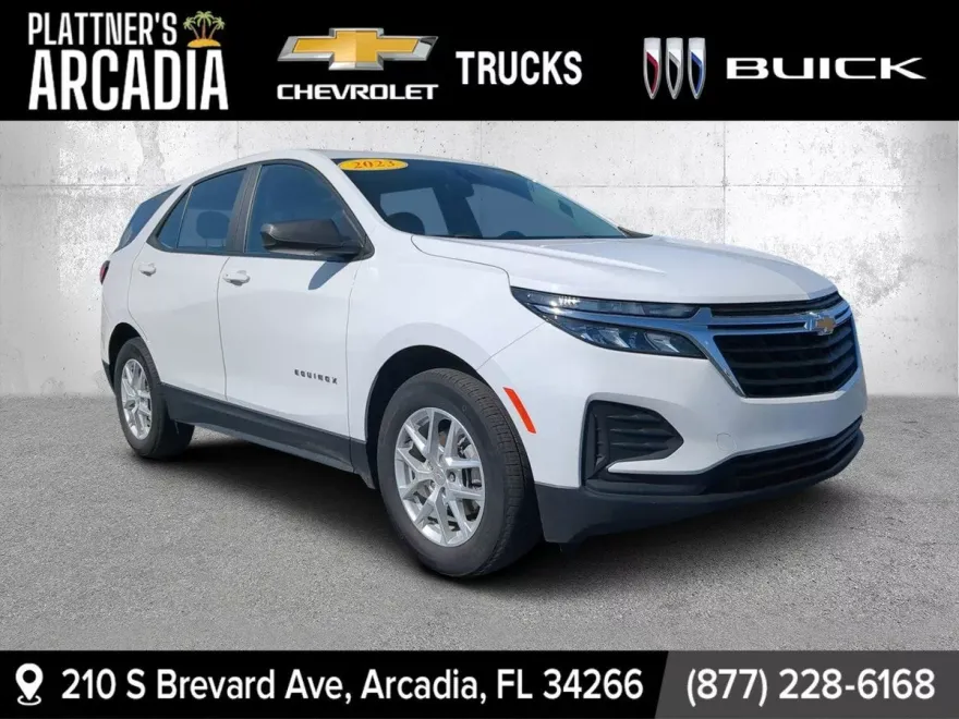 2023 Chevrolet Equinox LS photo 1