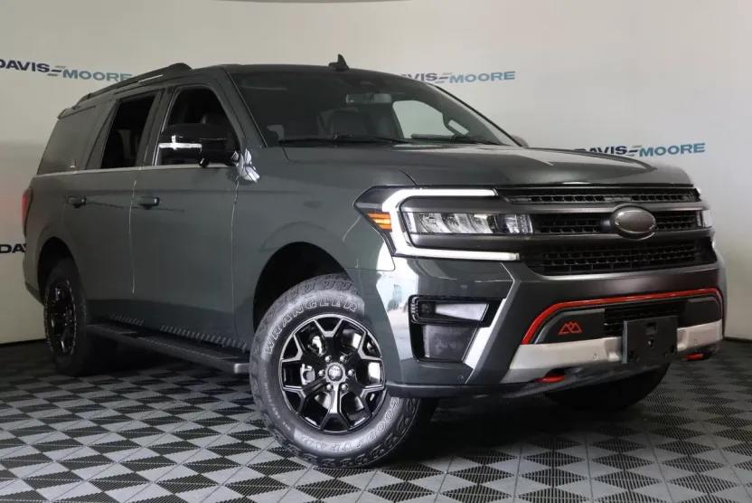 2023 Ford Expedition Timberline photo 1