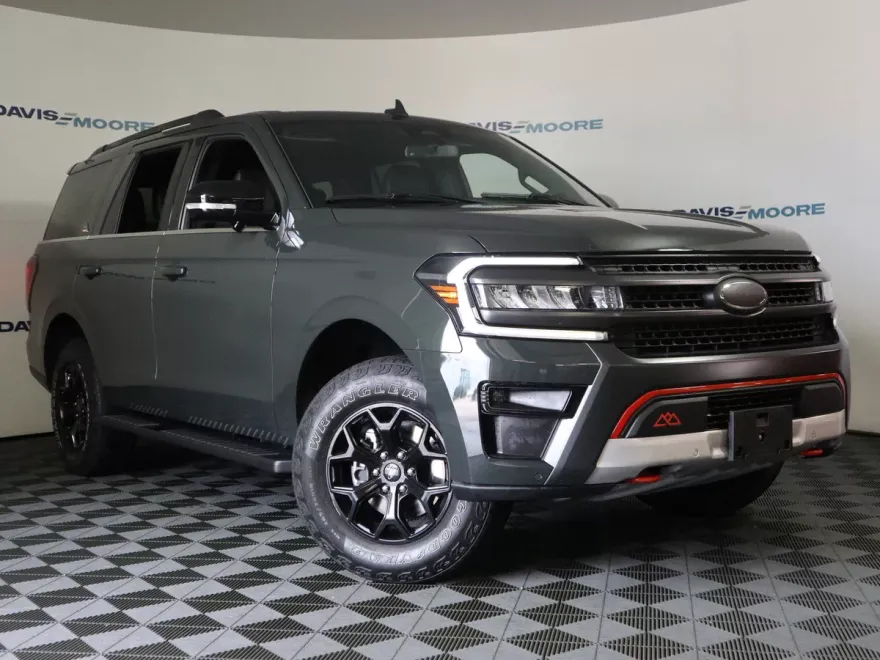 2023 Ford Expedition Timberline photo 1