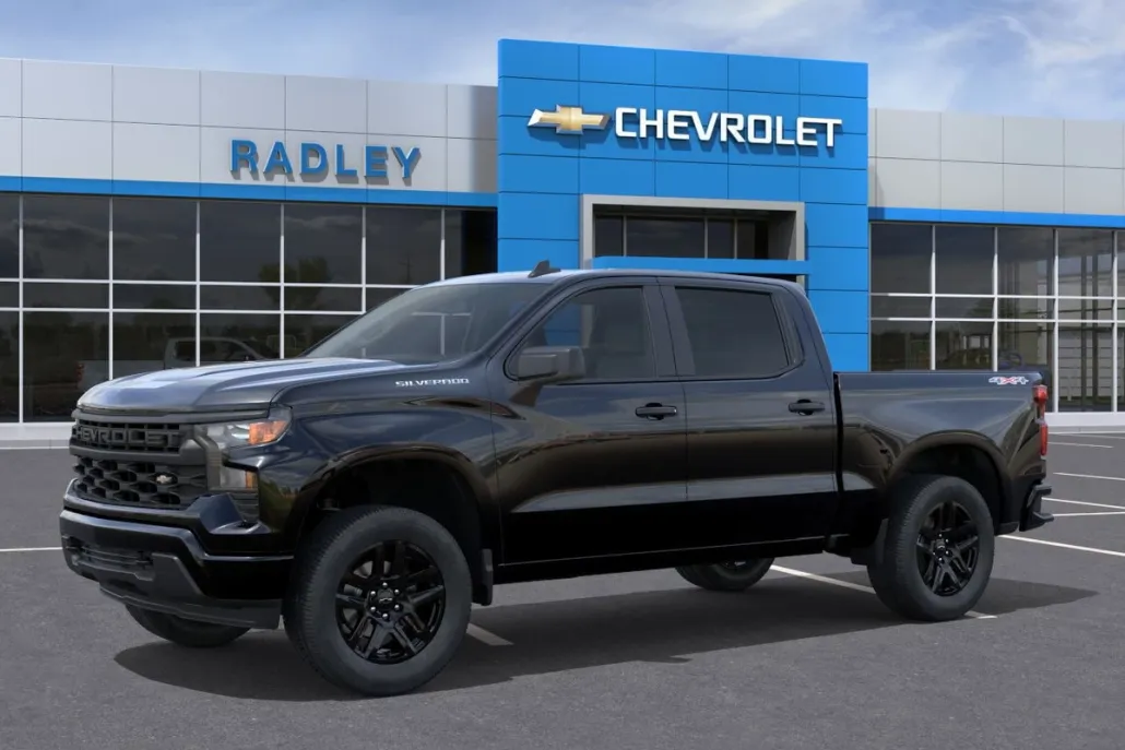 2026 Chevrolet Silverado 1500 Custom photo 1