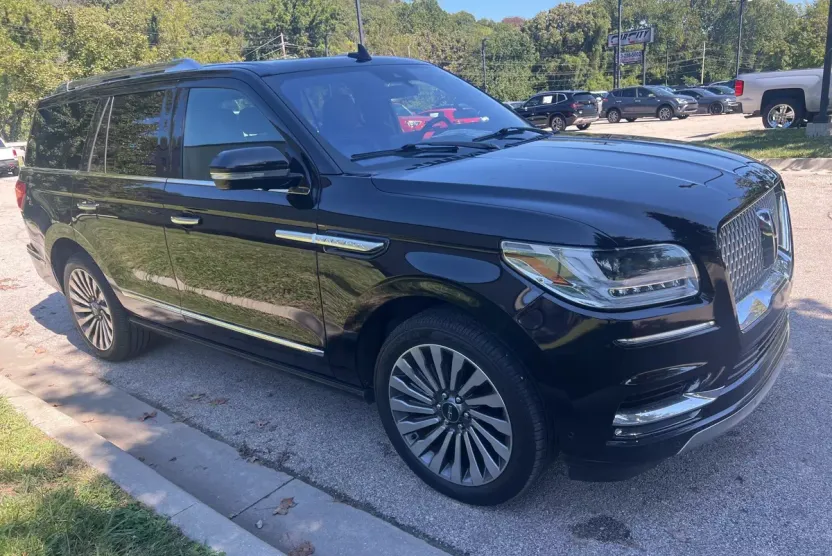 2019 Lincoln Navigator Reserve photo 1