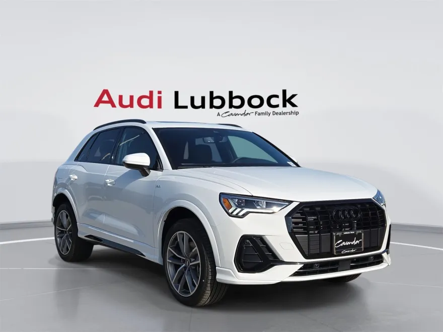2025 Audi Q3 45 TFSI S line Premium photo 1