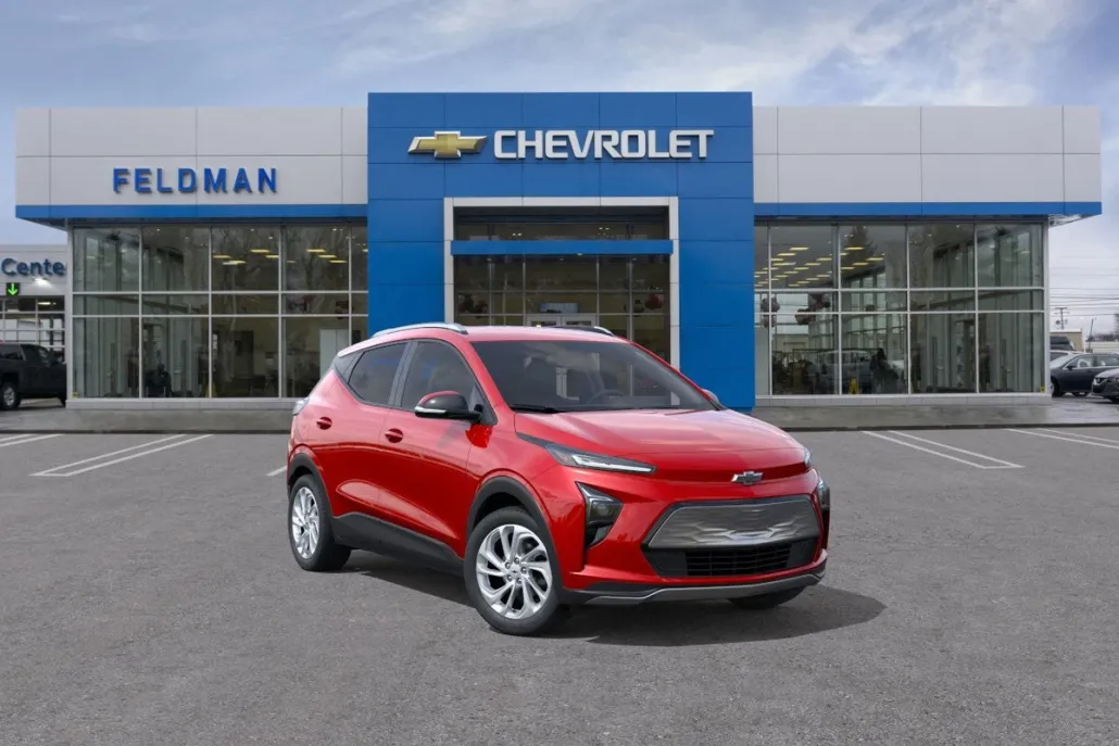 2023 Chevrolet Bolt EUV photo 1