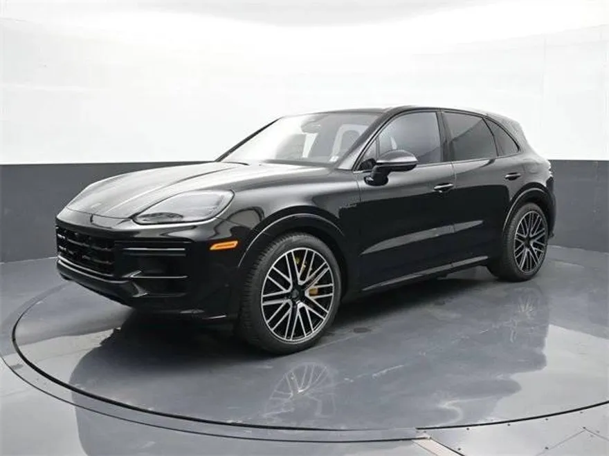 2026 Porsche Cayenne E-Hybrid photo 1