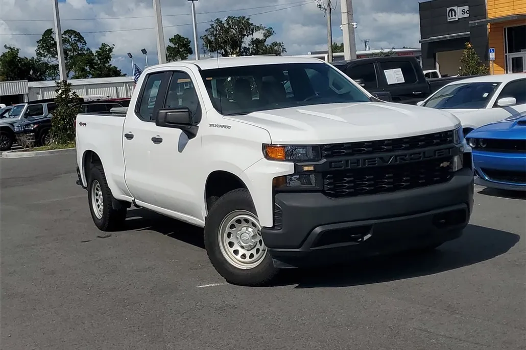2021 Chevrolet Silverado 1500 photo 1